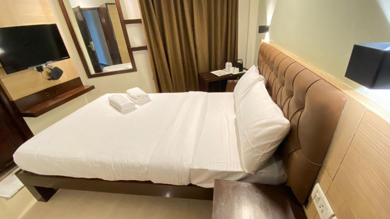 Hotel Plaza Heights By Rak Rooms, Mangaluru ภายนอก รูปภาพ