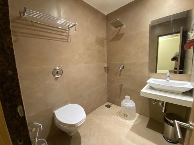 Hotel Plaza Heights By Rak Rooms, Mangaluru ภายนอก รูปภาพ