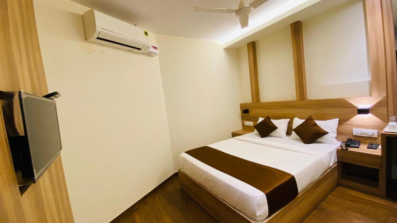Hotel Plaza Heights By Rak Rooms, Mangaluru ภายนอก รูปภาพ